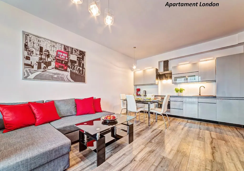 Apartamenty Homely Place Serce Poznania - Stary Rynek - Parking Poznan