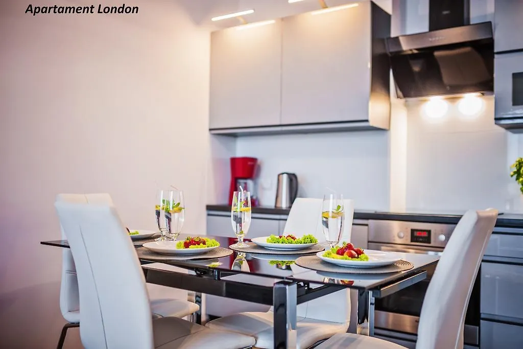 Apartamenty Homely Place Serce Poznania - Stary Rynek - Parking 아파트 포즈난